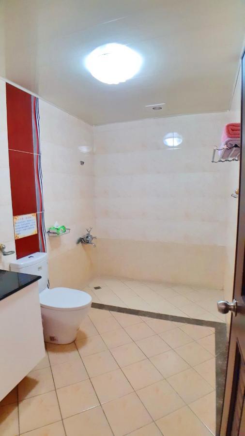 Loyofun Bed & Breakfast Donggang Bagian luar foto