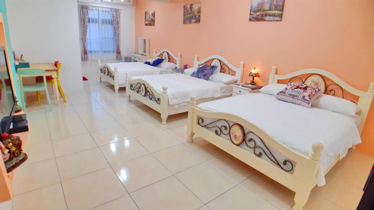 Loyofun Bed & Breakfast Donggang Bagian luar foto